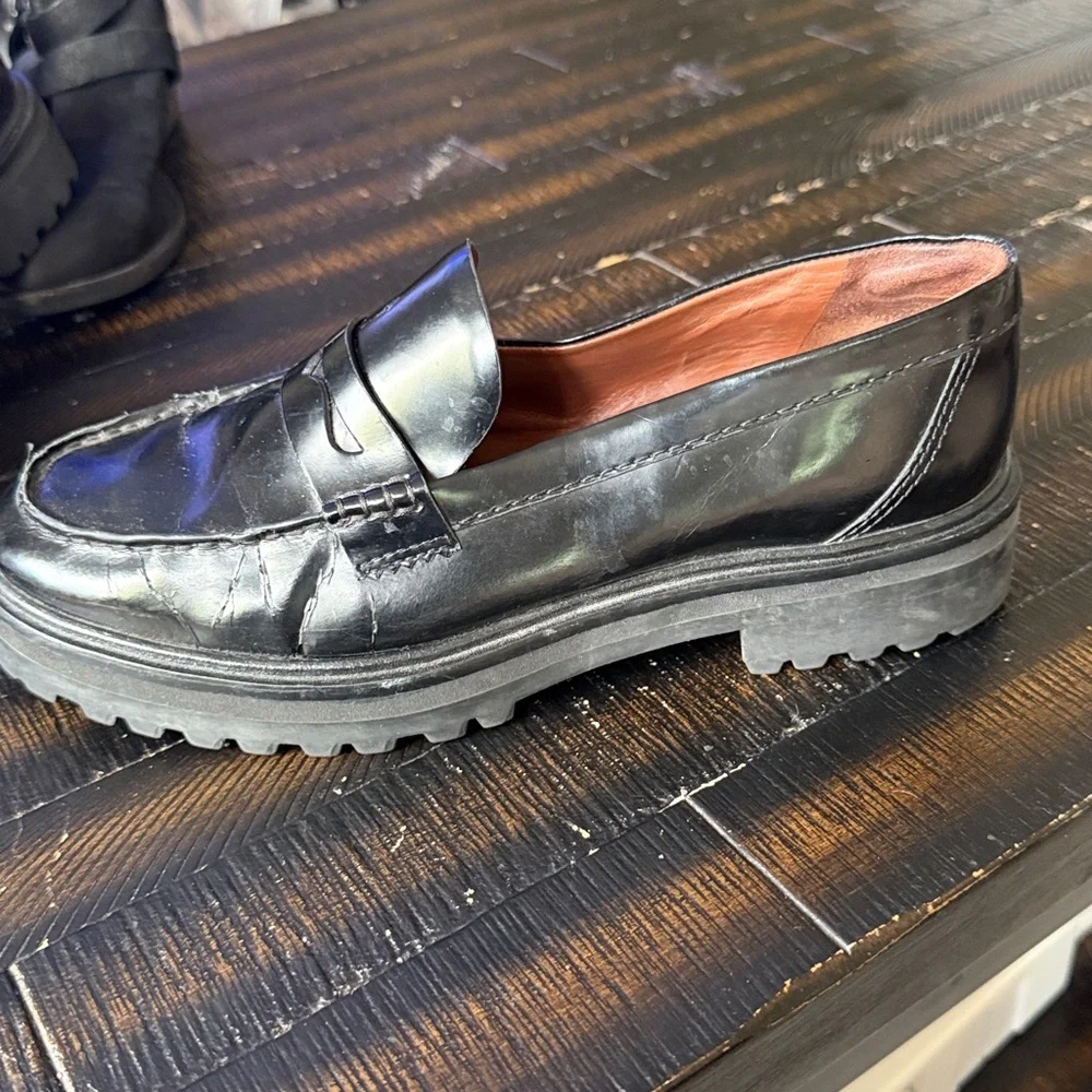 Reformation Agathea Chunky Loafers Black Lug Sole Leather Grunge Minimalist 8.5